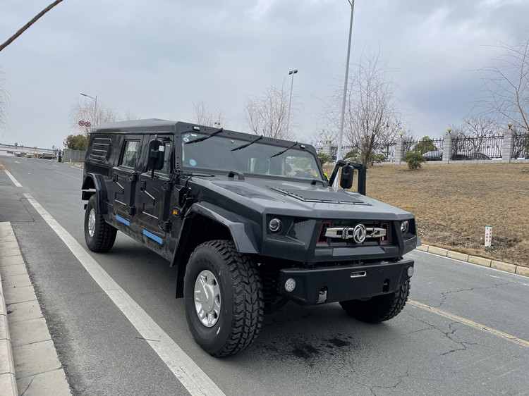  Heavy-Duty Off-Road TerraBeast 2330kg Payload  pickup truck