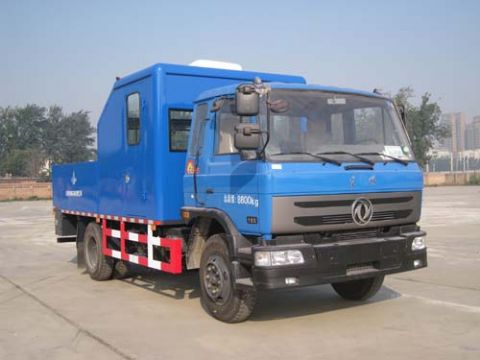 ZYT5090TAZ4型井架安装车